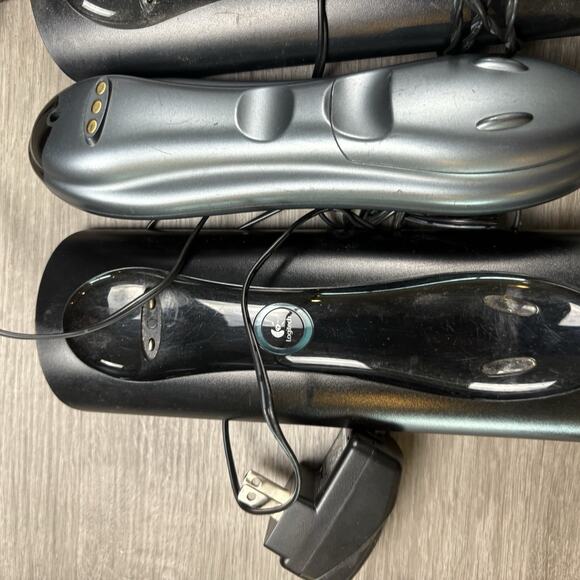 LOT of 4 Logitech Harmony 890 & 1- 880 LCD Universal Remote Control *Parts Only* - Picture 13 of 15